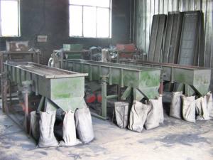 直線振動(dòng)篩使用現(xiàn)場(chǎng)！